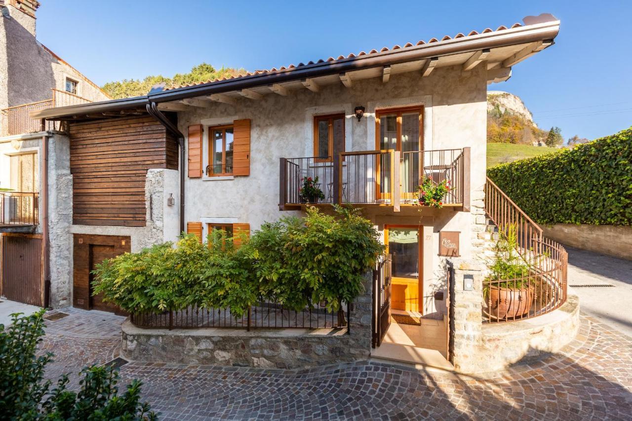 Borgo Cantagallo Casa Olivia 2 Tremosine Eksteriør billede